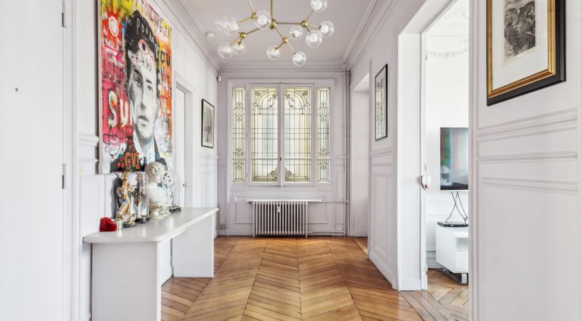 Photo of Monkey & Palme