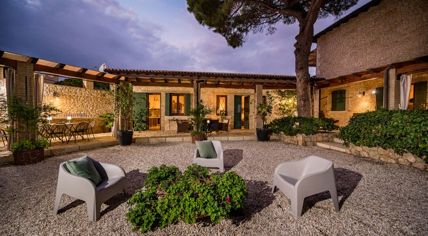 Photo of The Blue Opal