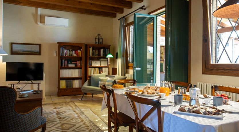 Photo of The Blue Opal