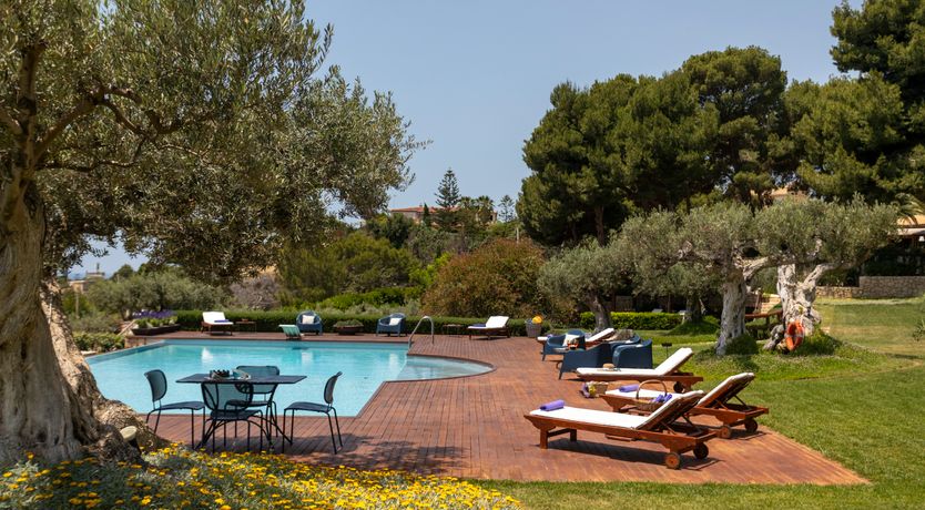 Photo of The Blue Opal