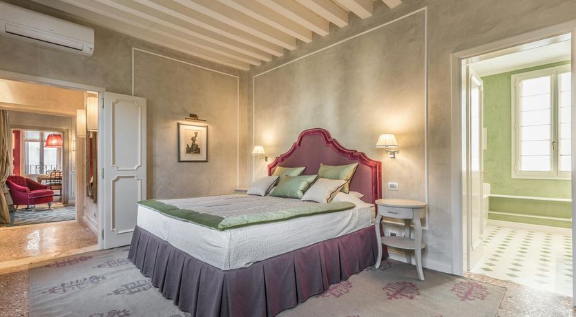 Photo of Venetian Garden