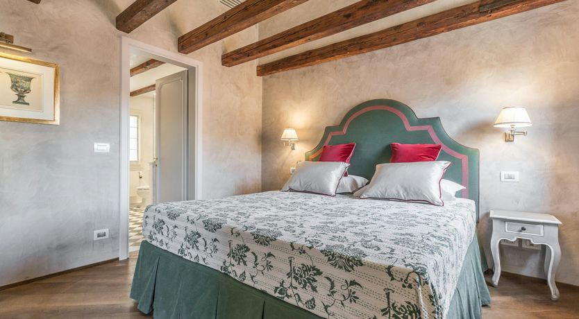 Photo of Venetian Garden