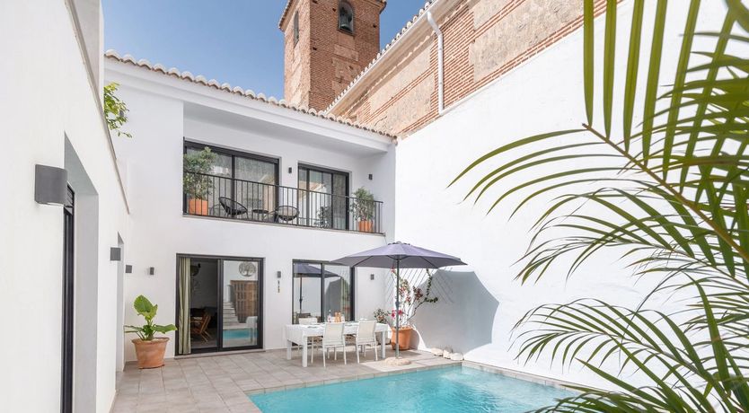 Photo of The Mountain Blue