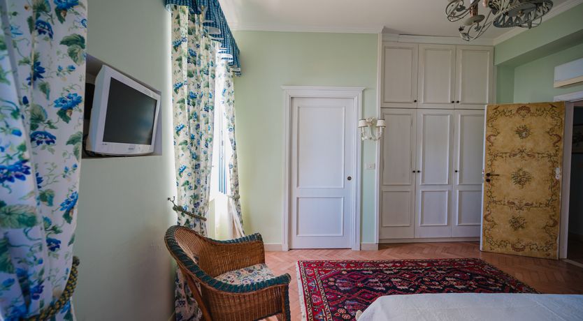 Photo of Sea Breeze & Citrus