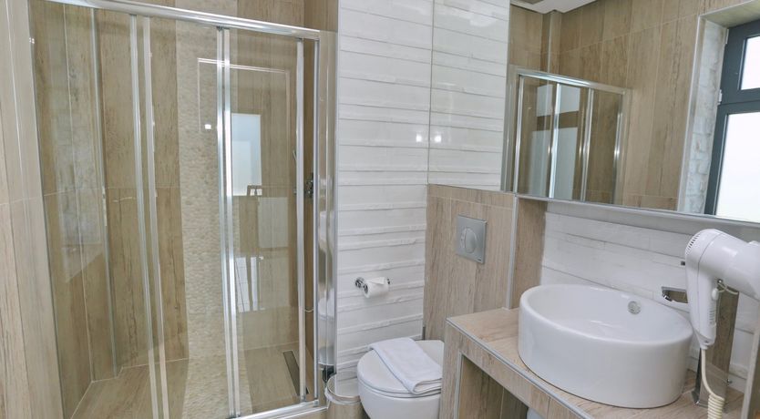 Photo of Grecian Gem