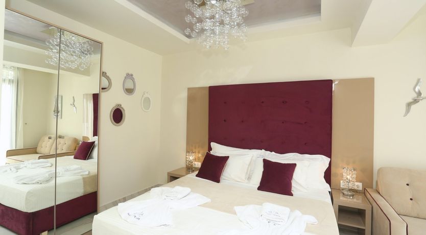 Photo of Grecian Gem