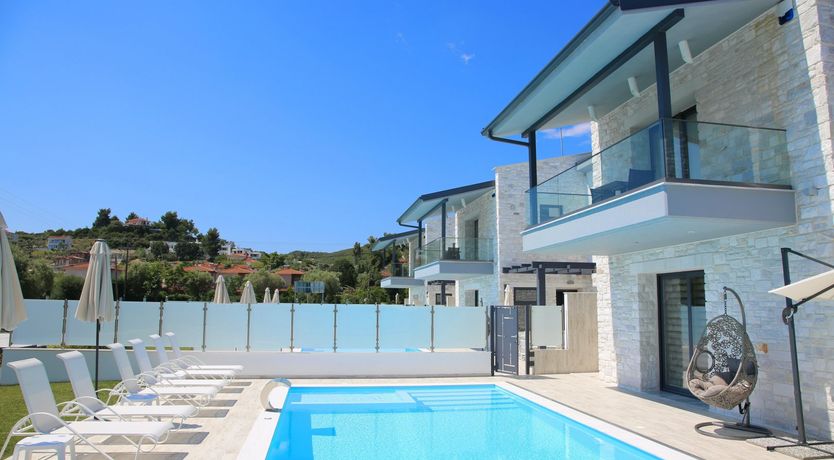 Photo of Grecian Gem