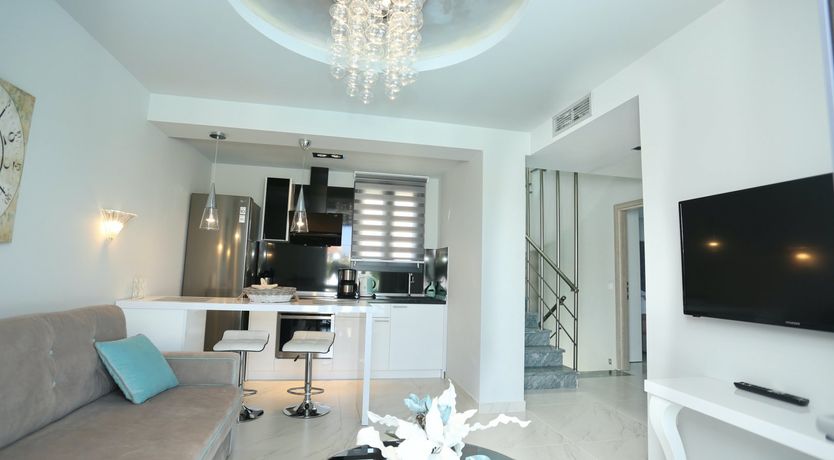 Photo of Grecian Gem