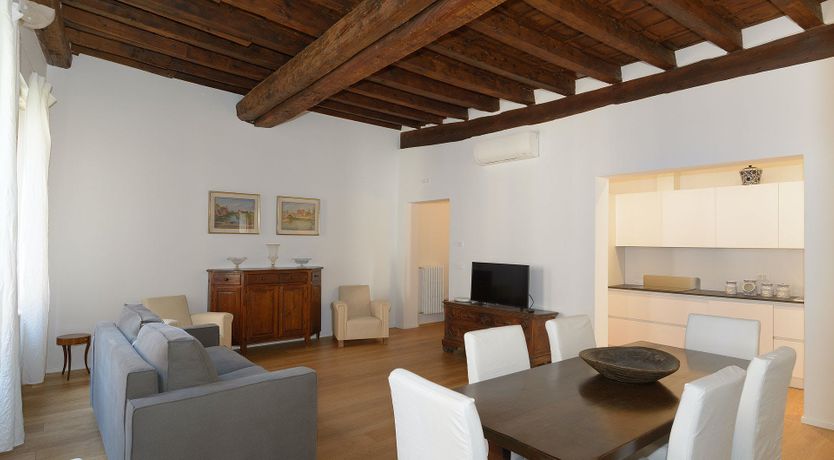 Photo of Venice's Crown