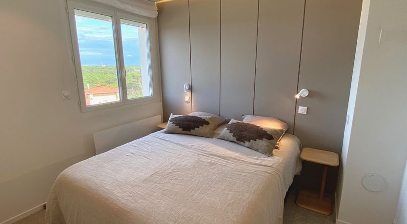 Photo of Huxley's Hideaway