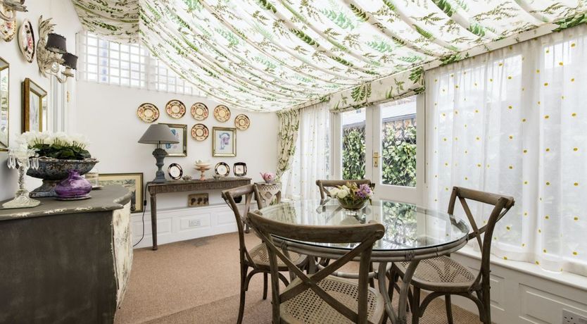 Photo of The Chelsea Flower