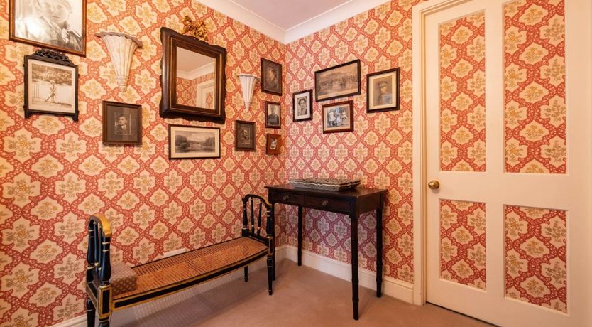 Photo of The Chelsea Flower