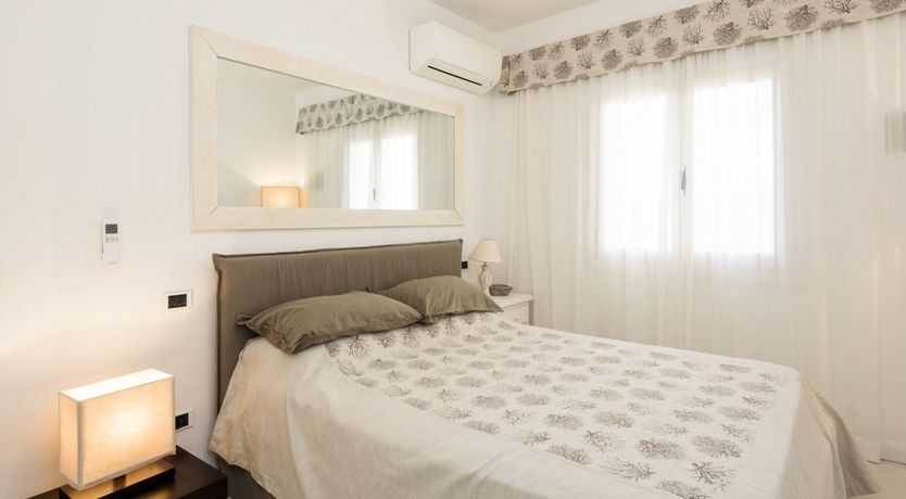 Photo of The Sea's Edge