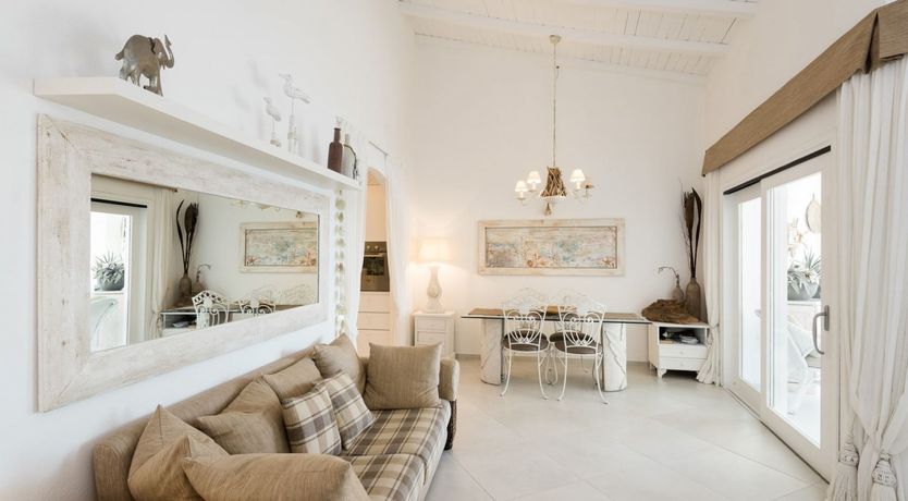 Photo of The Sea's Edge