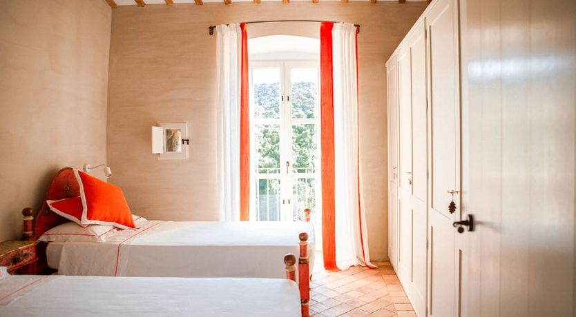 Photo of Spanish Sunbeam