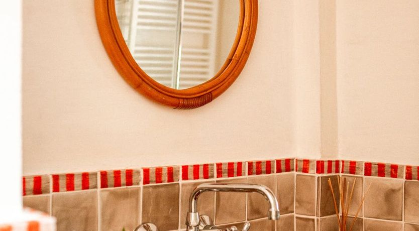 Photo of Spanish Sunbeam