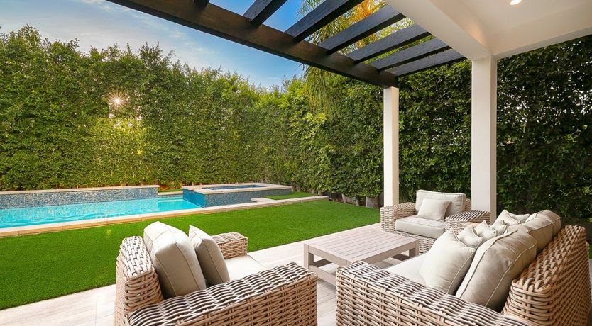 Photo of The Hollywood Heart