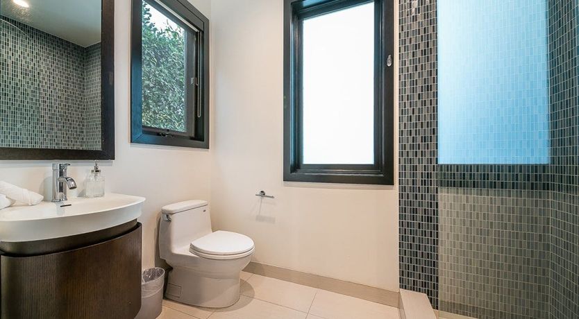 Photo of The Hollywood Heart