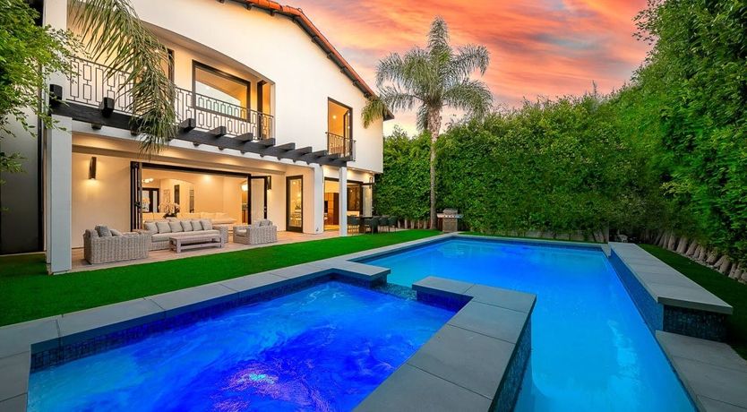 Photo of The Hollywood Heart