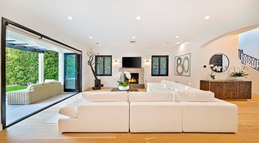 Photo of The Hollywood Heart