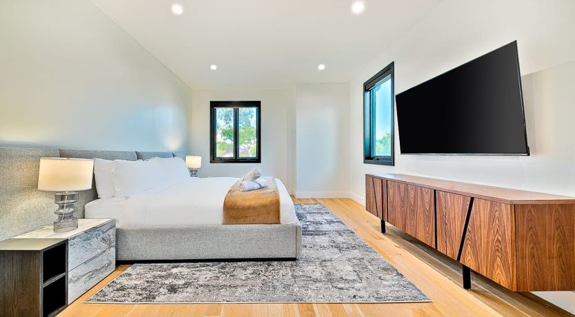 Photo of The Hollywood Heart