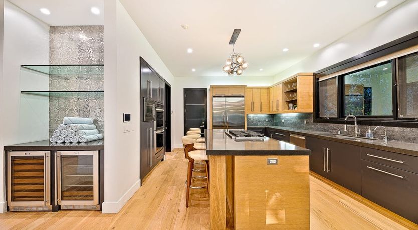 Photo of The Hollywood Heart