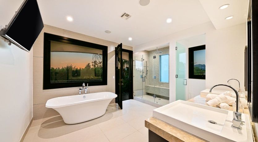 Photo of The Hollywood Heart