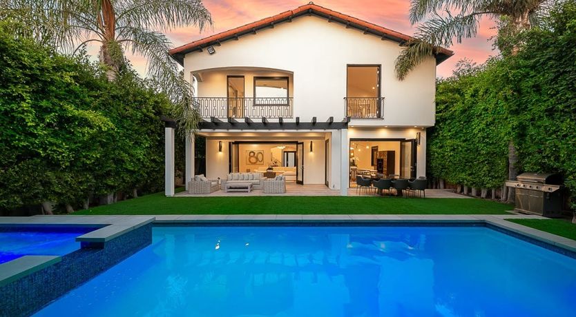 Photo of The Hollywood Heart