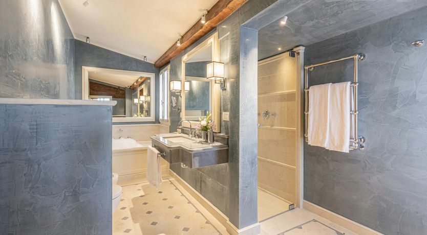 Photo of Florence Love