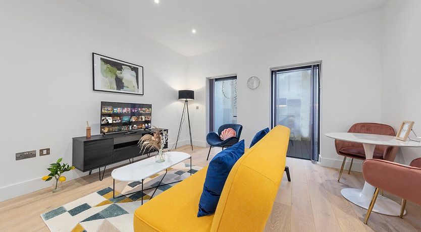 Photo of Lemons & Blueberries