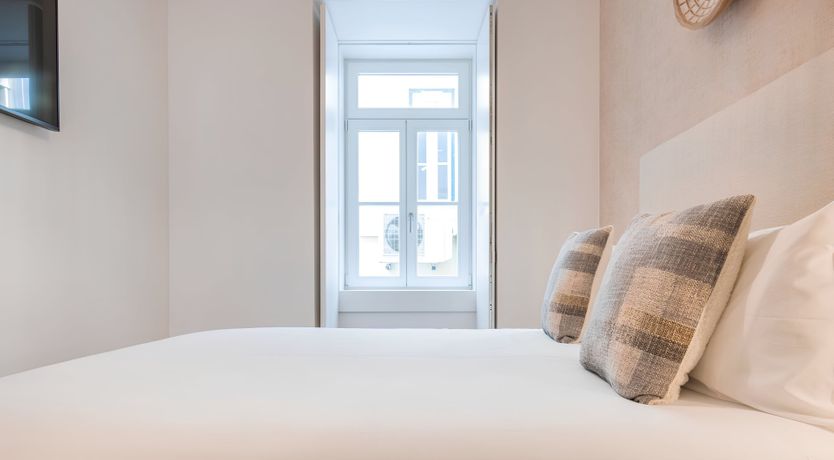 Photo of The Golden Bell