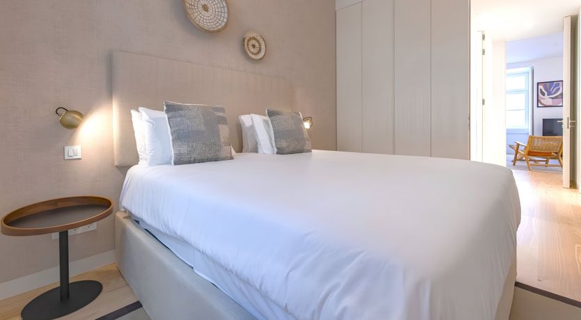 Photo of The Golden Bell