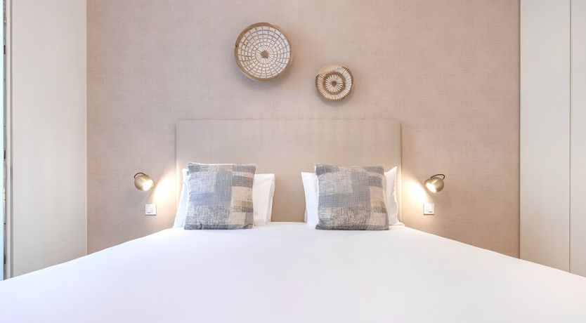 Photo of The Golden Bell