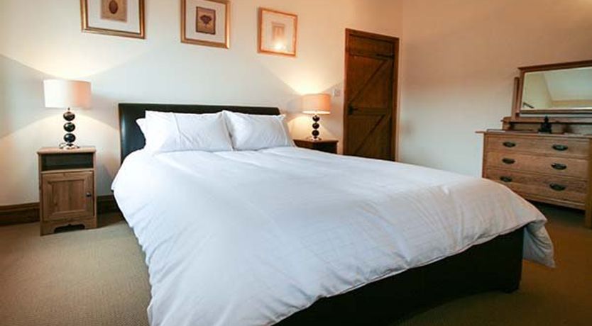 Photo of Winsall Court II