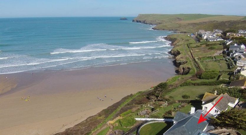 Photo of The White House