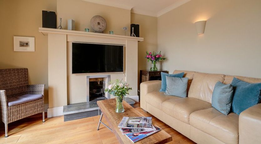 Photo of Worthy House