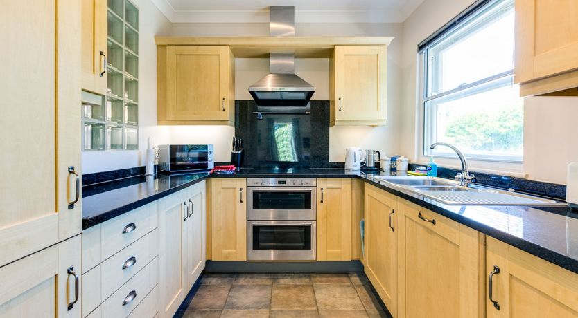 Photo of Lowenna Manor 10