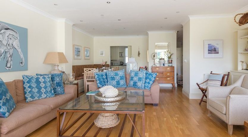 Photo of Lowenna Manor 5