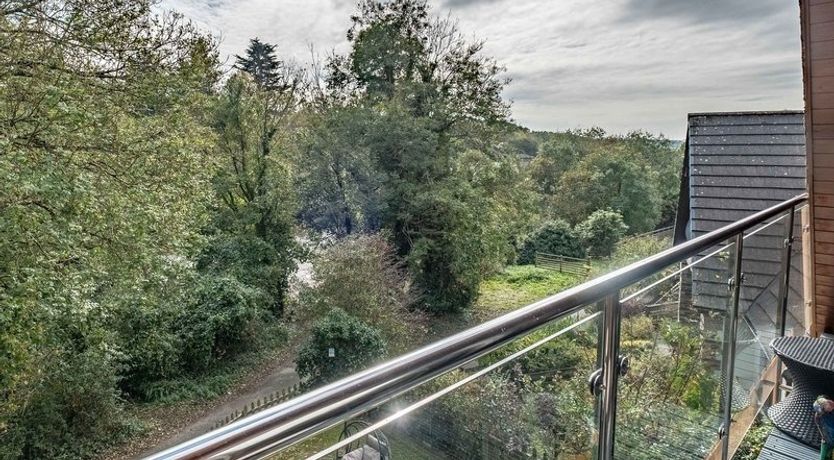 Photo of Alpine Lodge