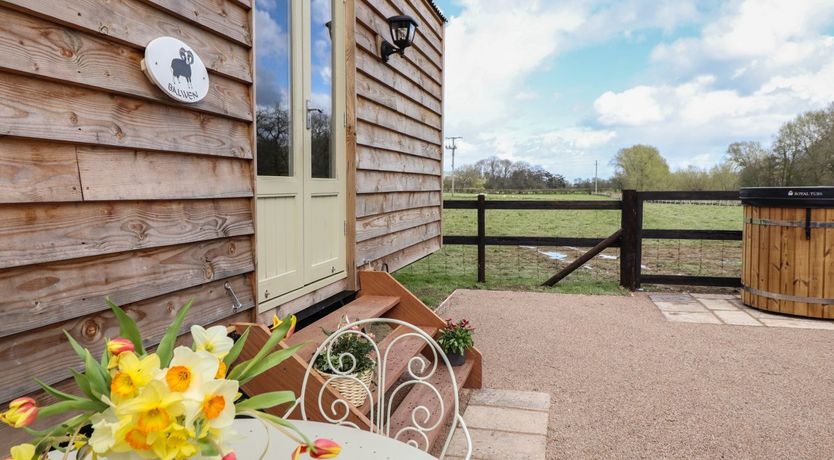 Photo of Balwen Shepherd's Hut