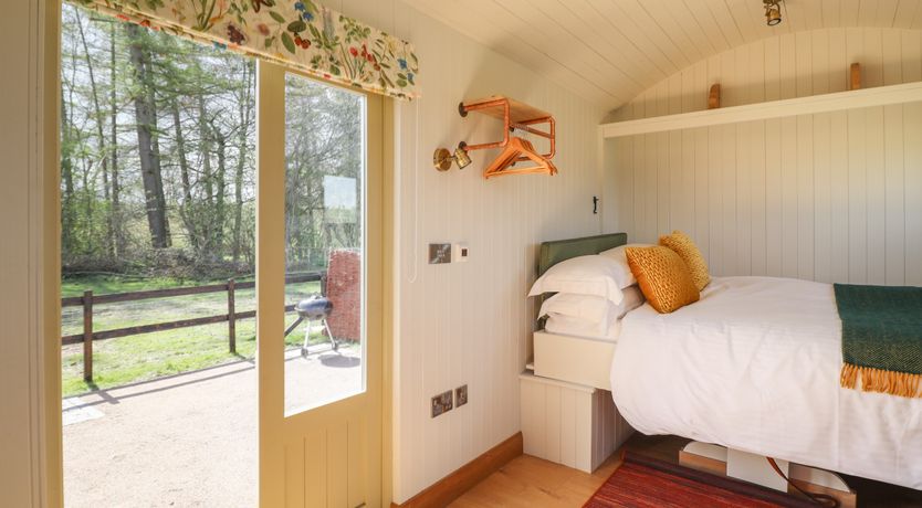 Photo of Balwen Shepherd's Hut