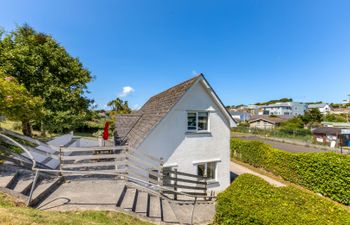 Baywatch Sands Holiday Cottage