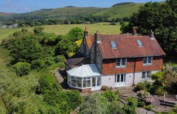 Paythorne Farmhouse Holiday Cottage