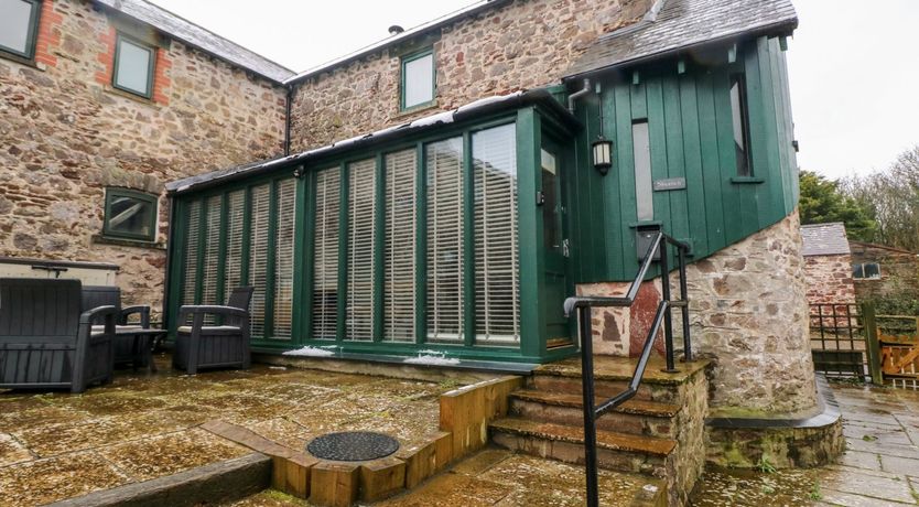 Photo of Skomer Cottage