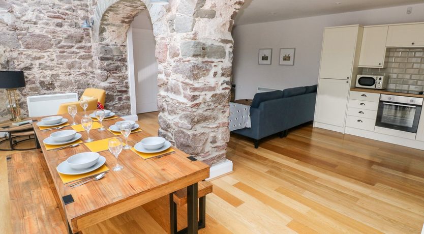 Photo of Skomer Cottage