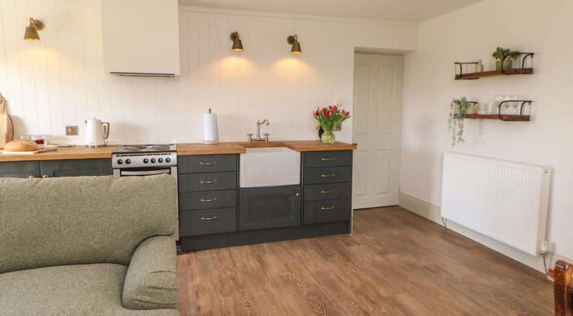 Photo of Hudeway View