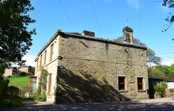 The Old Post Office at Holmfirth Holiday Cottage