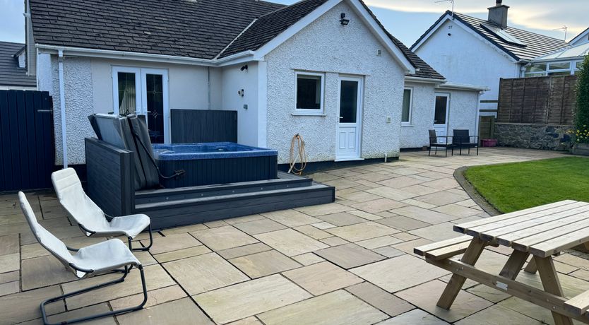 Photo of 80 Breeze Hill