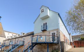 Photo of Santiago House
