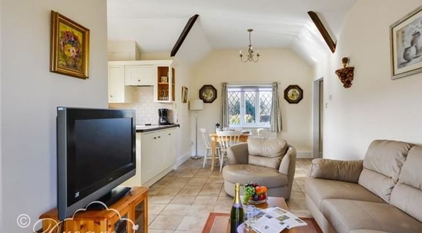 Photo of Frome Lodge House